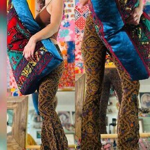 Urban Outfitters Vintage Vibes Floral Flare with Ties Paisley Velvet Pants SZ 0